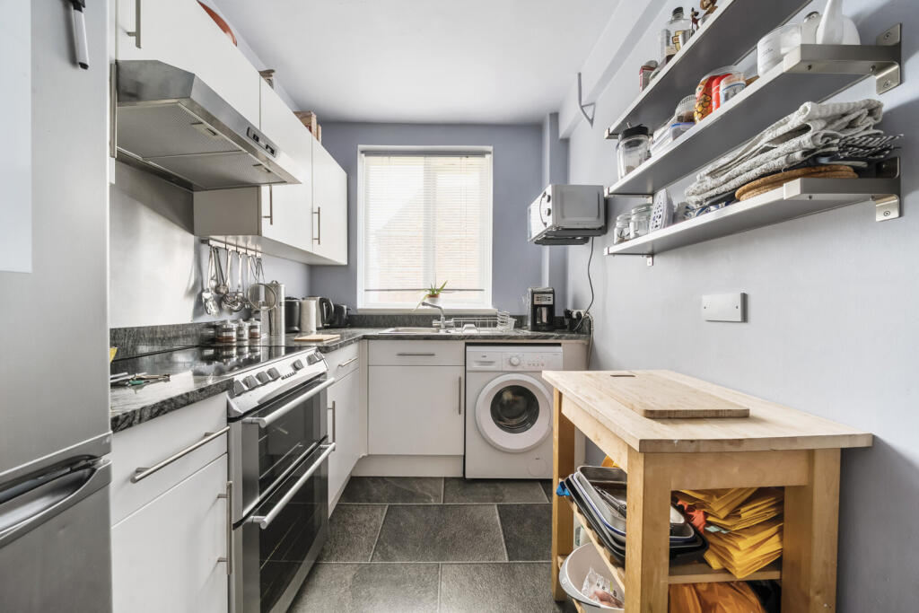 1303953-3-6842a78...