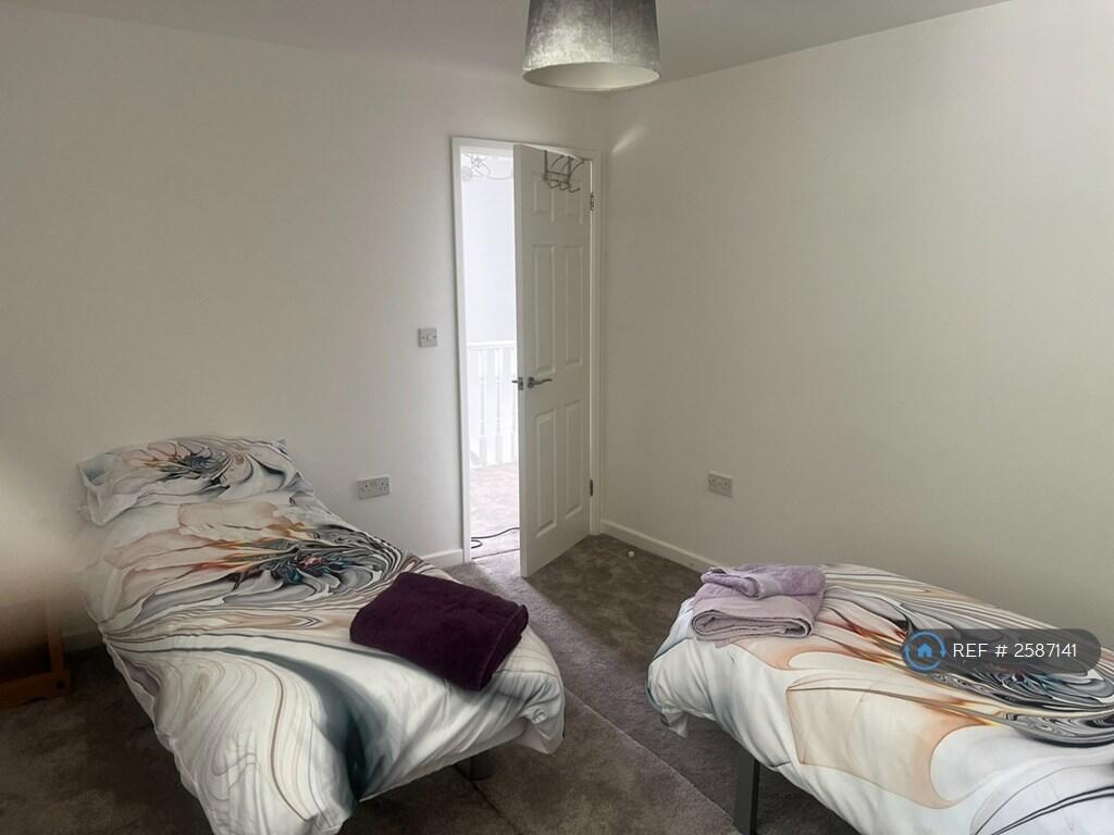 2nd Double Bedroom