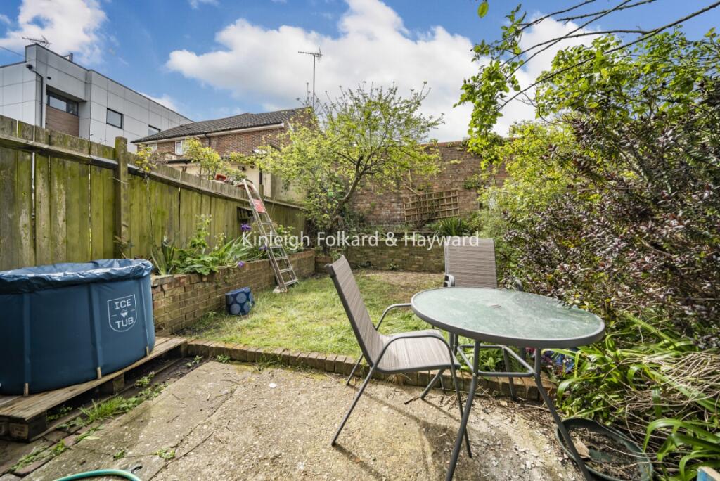 b8c52c8a-c529-4227-8