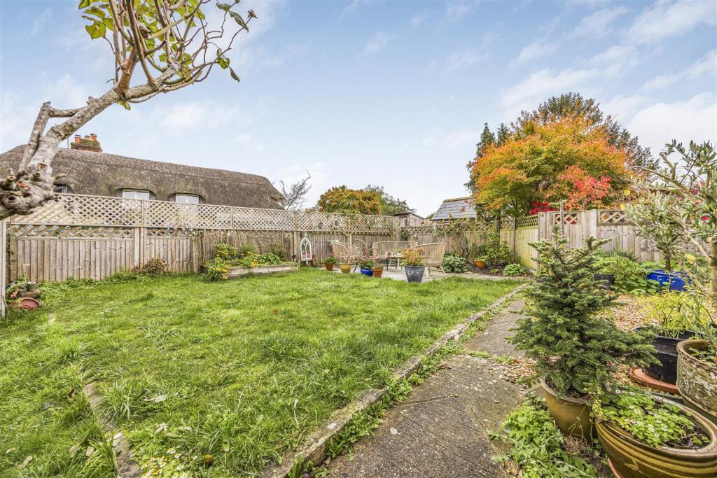 1 Beckenham Terrace, North Street, Westbourne-Port
