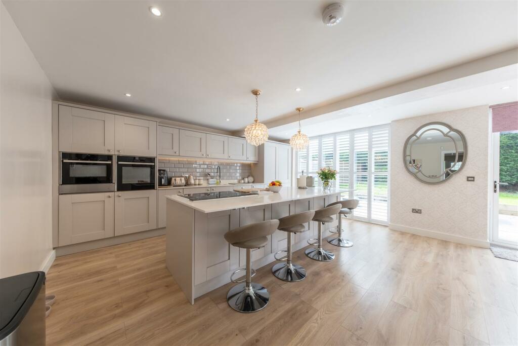 127a Crewe Road-003.jpg