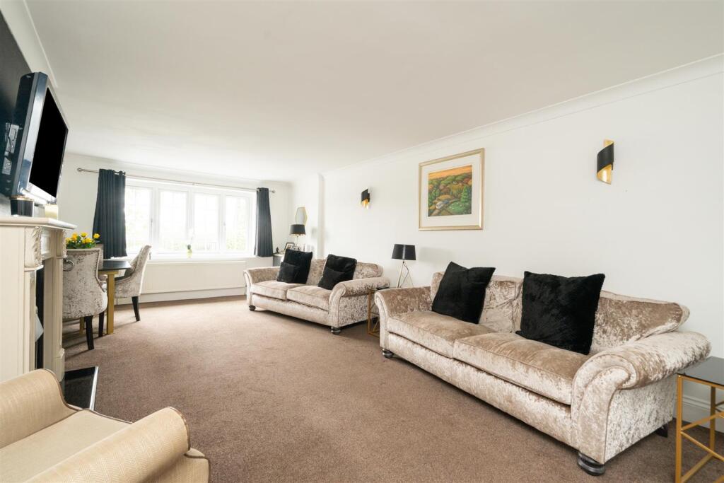 178 Dingle Lane_20.jpg