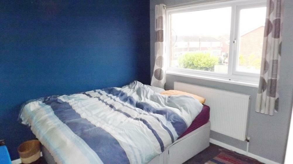 BEDROOM TWO (FRONT)