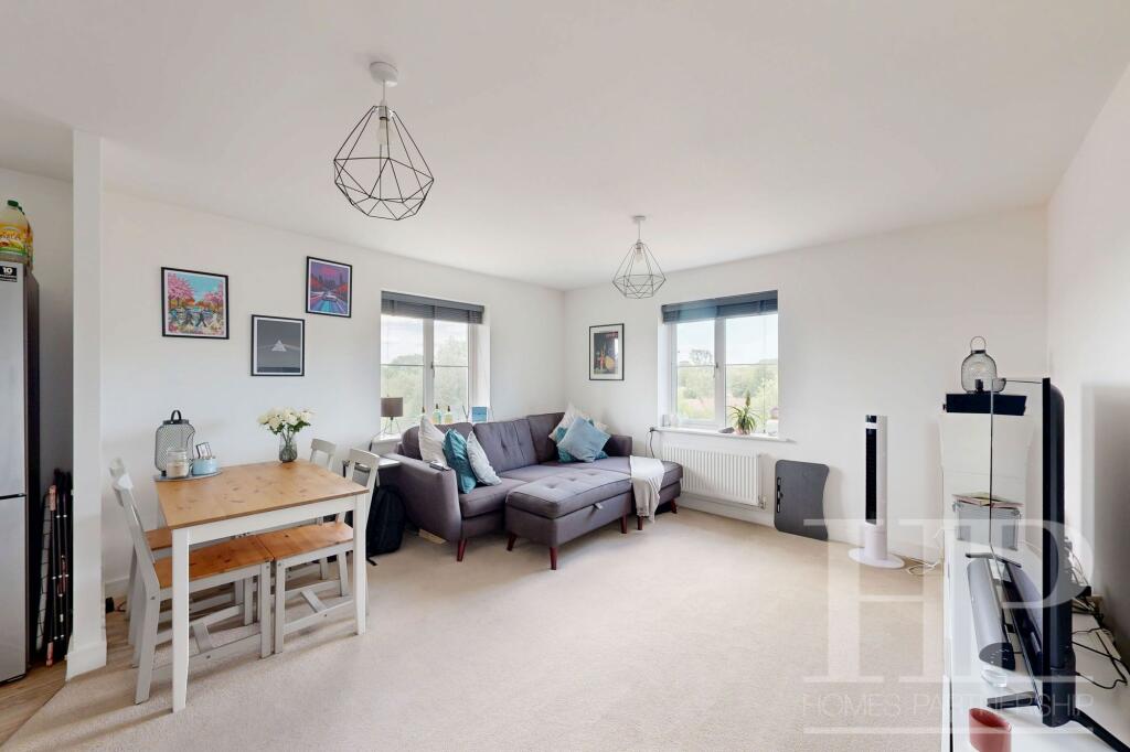 Lounge/dining room/kitchen