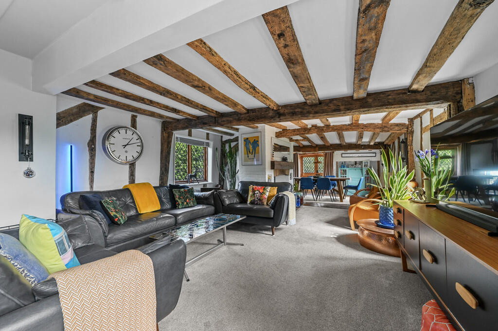 PT-FC(COL)-BucksP...