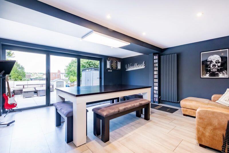 Reception 2/games room.