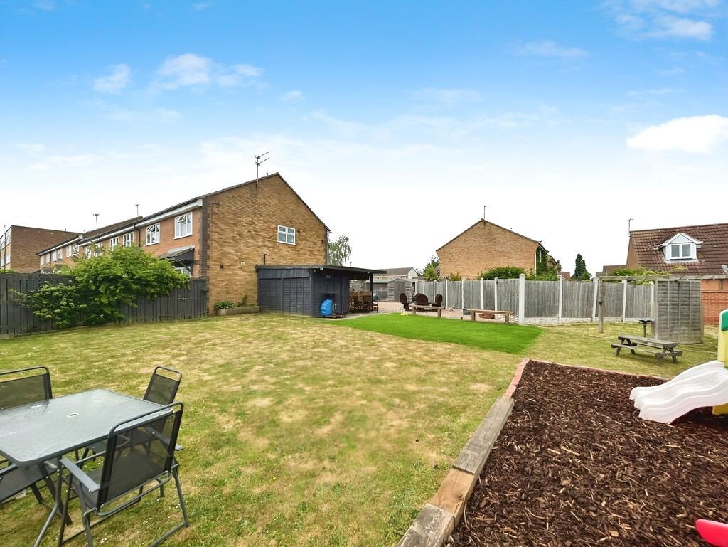 04f4fcc6-WhatsApp...