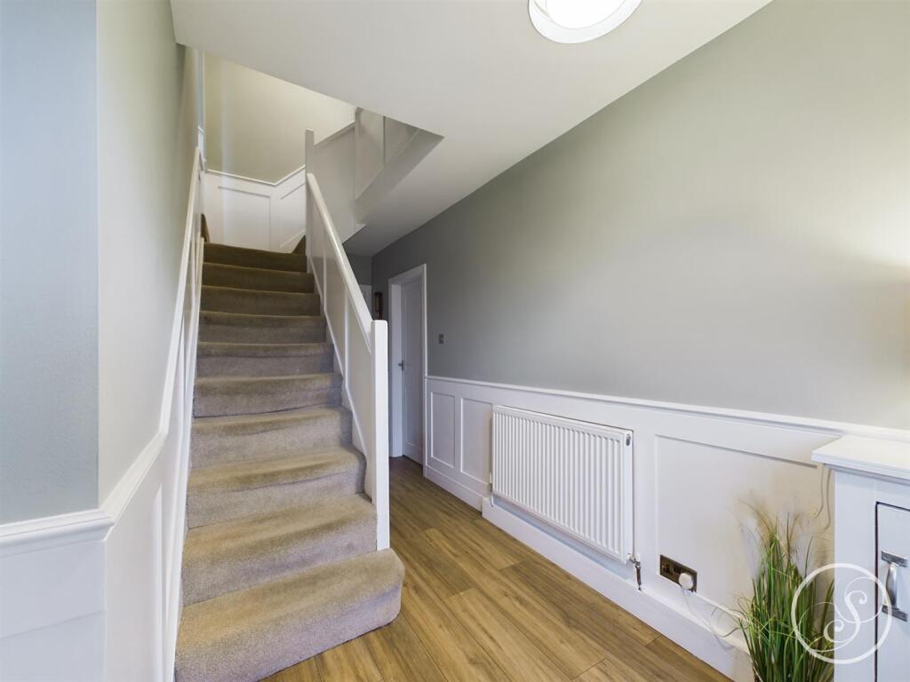 ENTRANCE HALLWAY