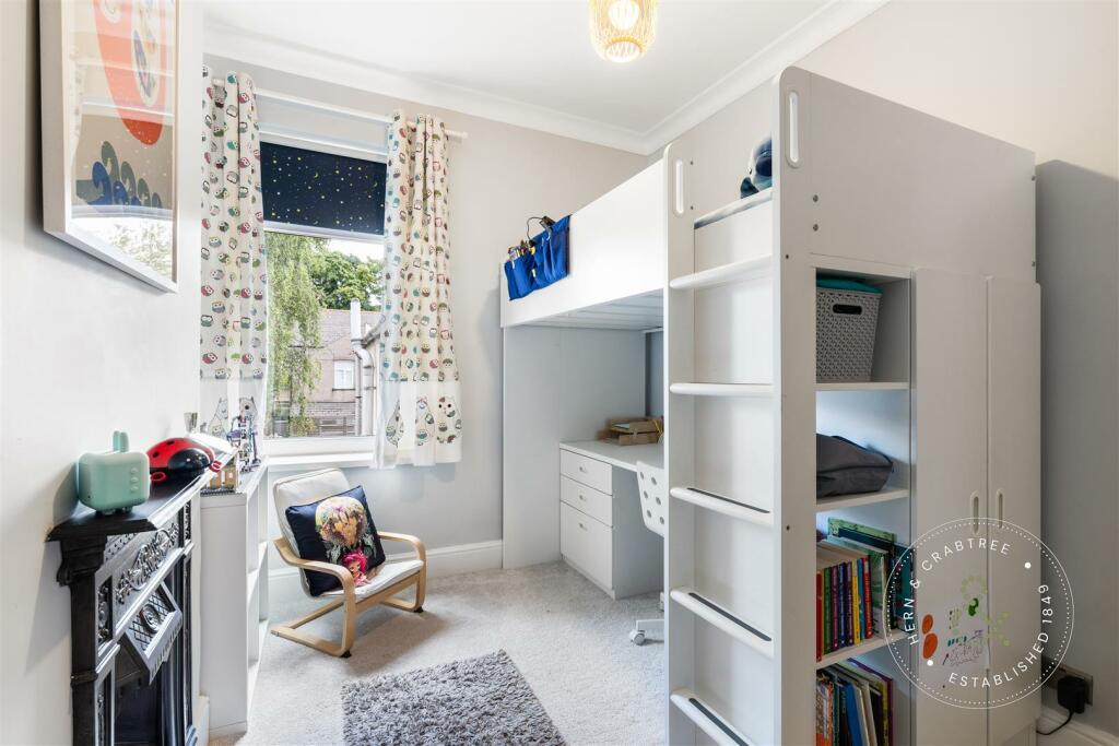 Tewkesbury Place, Cathays, Hern Crabtree (19).jpg