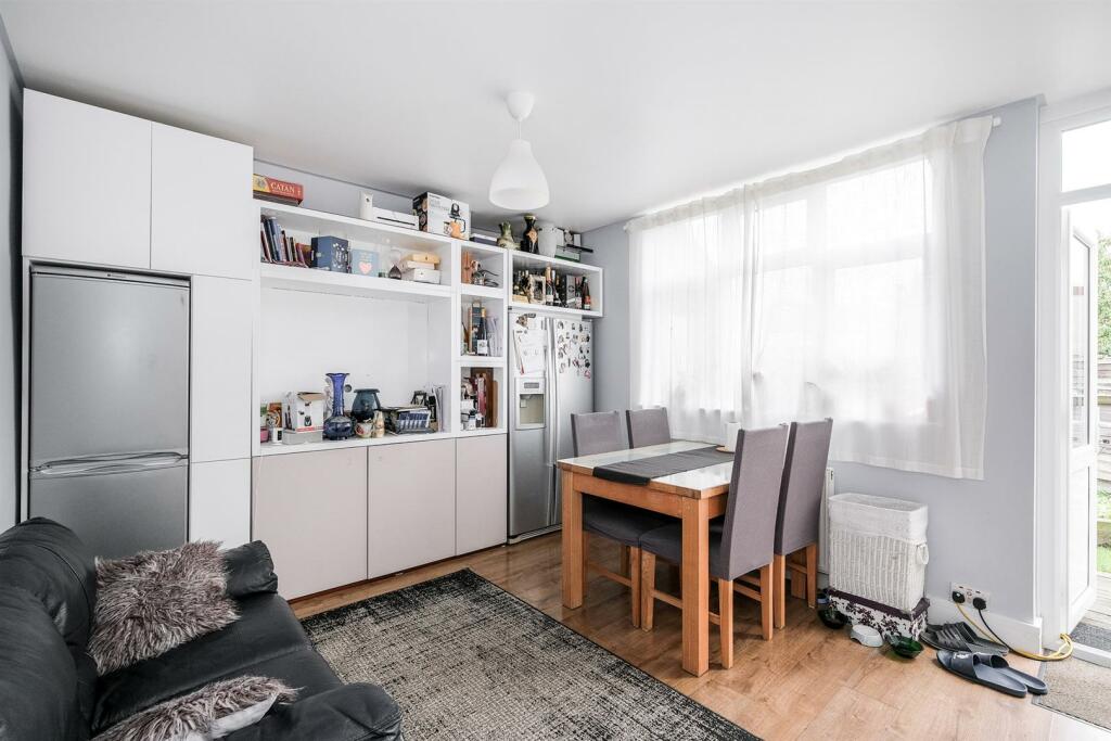 58 marmion Ave-2_web.jpg