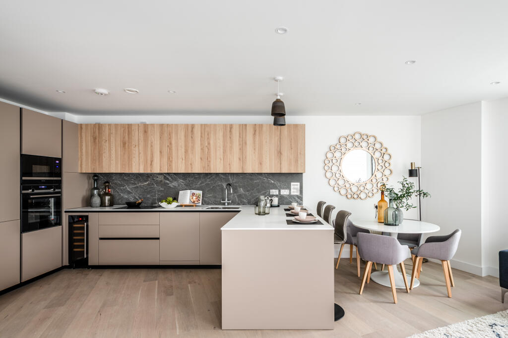 Hoxton House F9 - 12.jpg