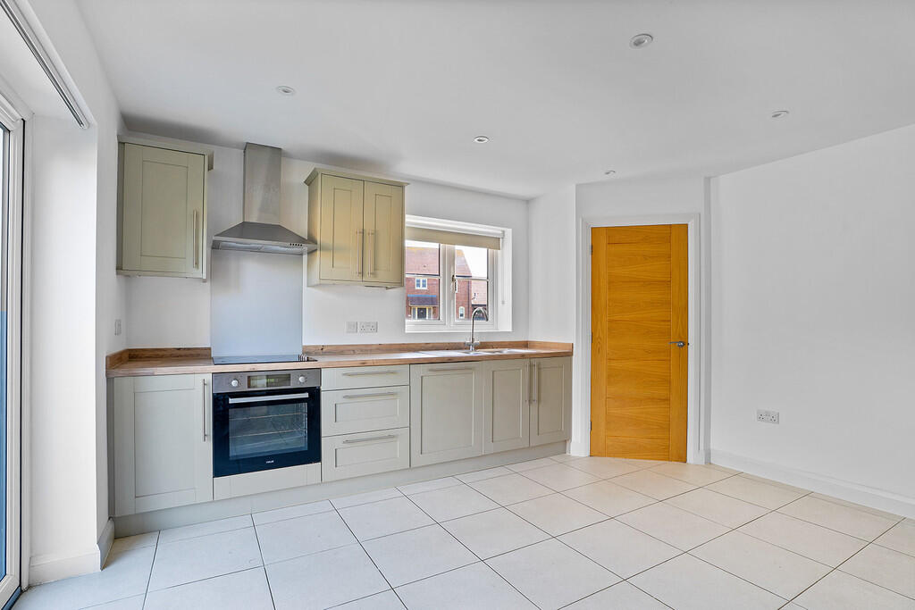 kitchen dining ro...