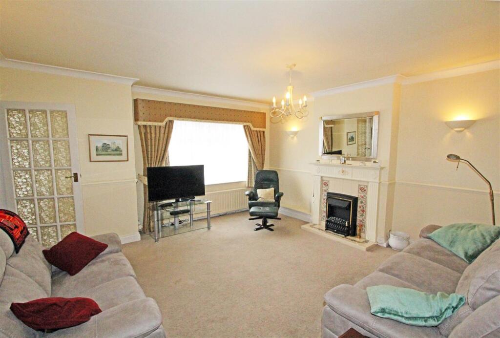 IMG_6206 sitt window.jpg