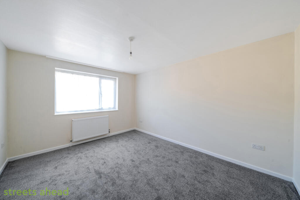 eca6de6a-1c45-4e3...