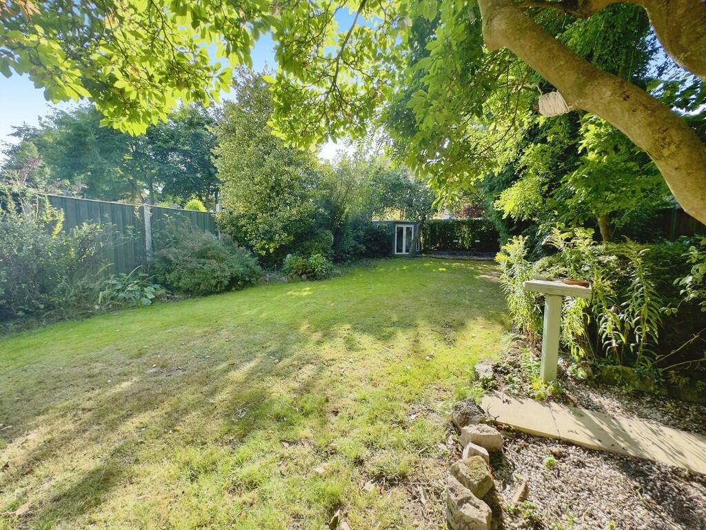 632ddf73-garden 2...