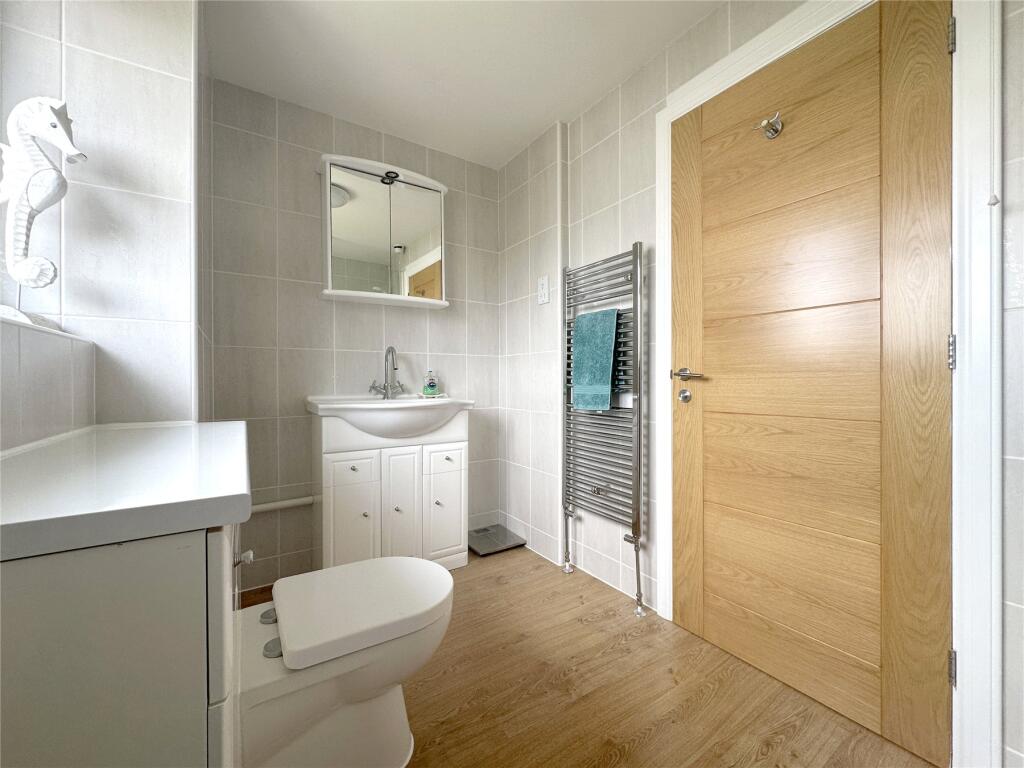 Family Shower Room