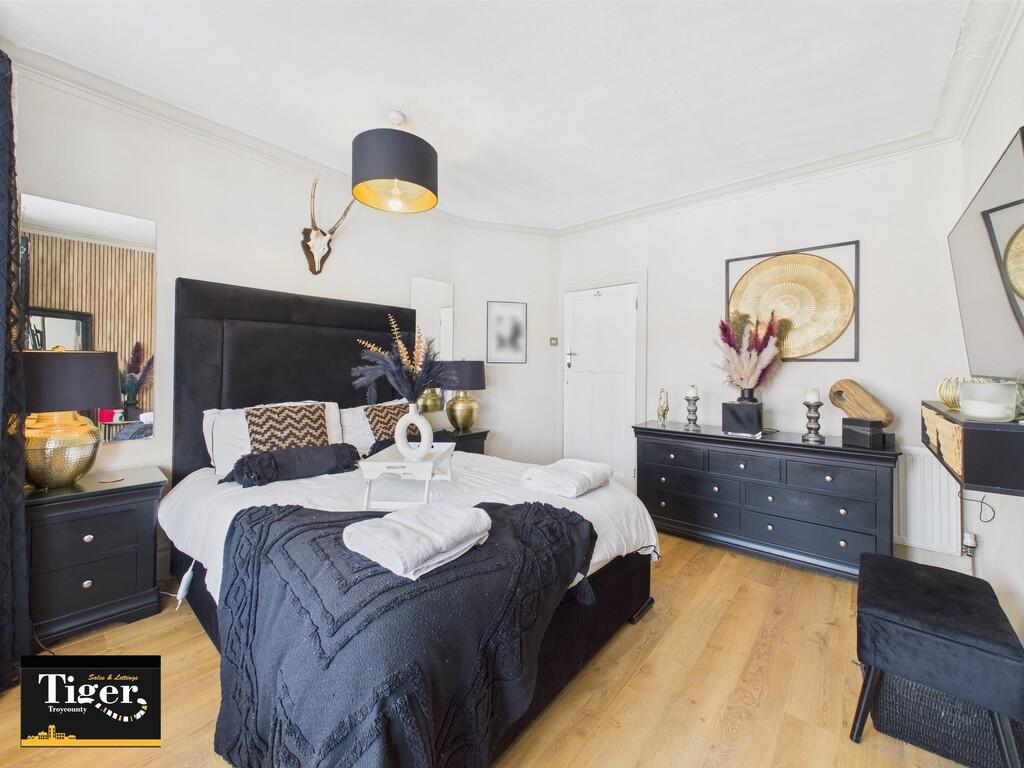 CAM03440G0-PR0311...