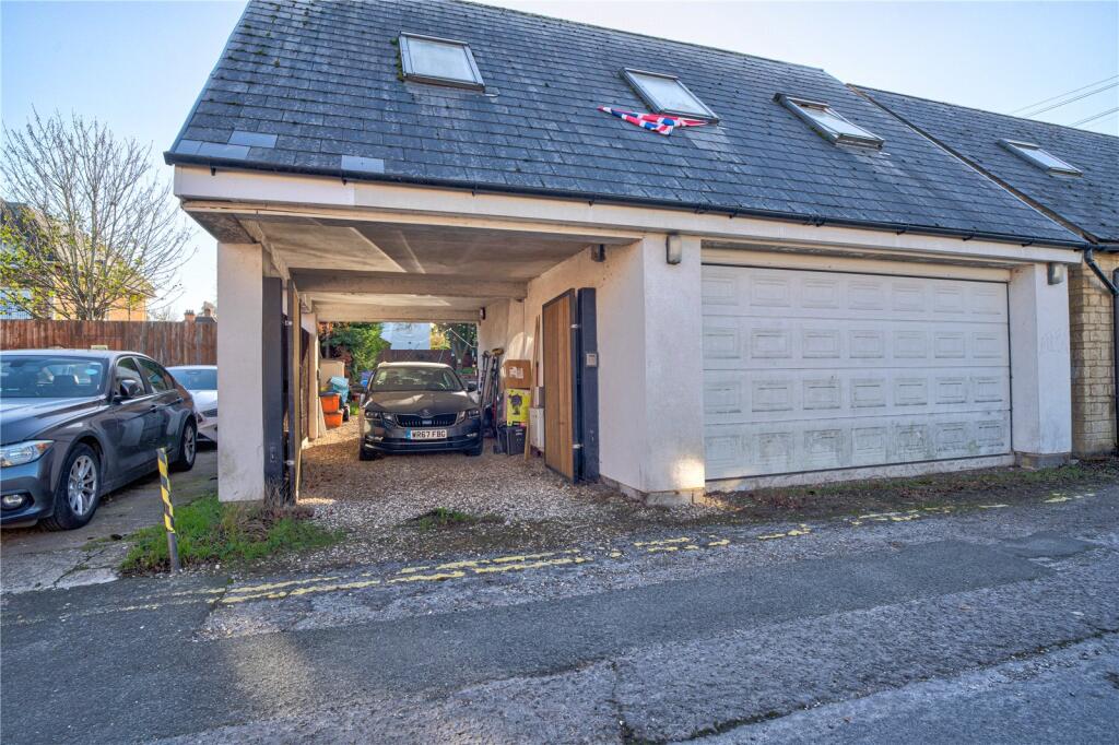 Rear Access + Annex