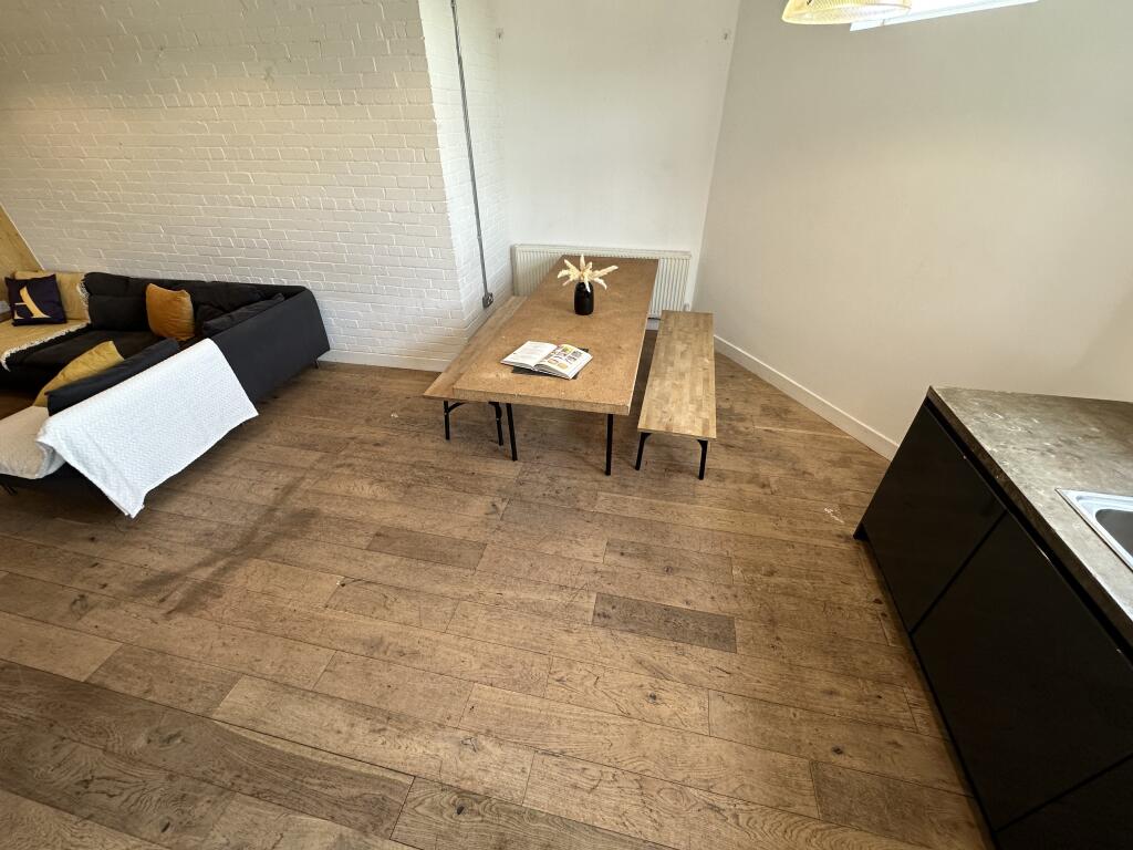 File_007 (2)