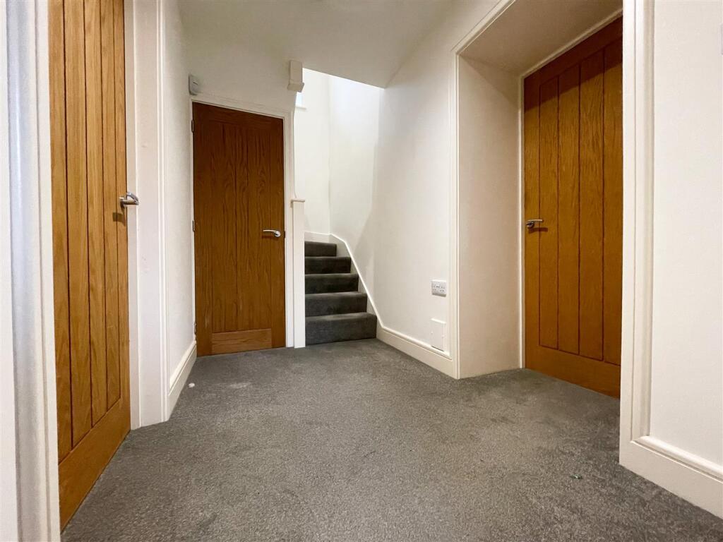 STAIRS &amp; LANDING