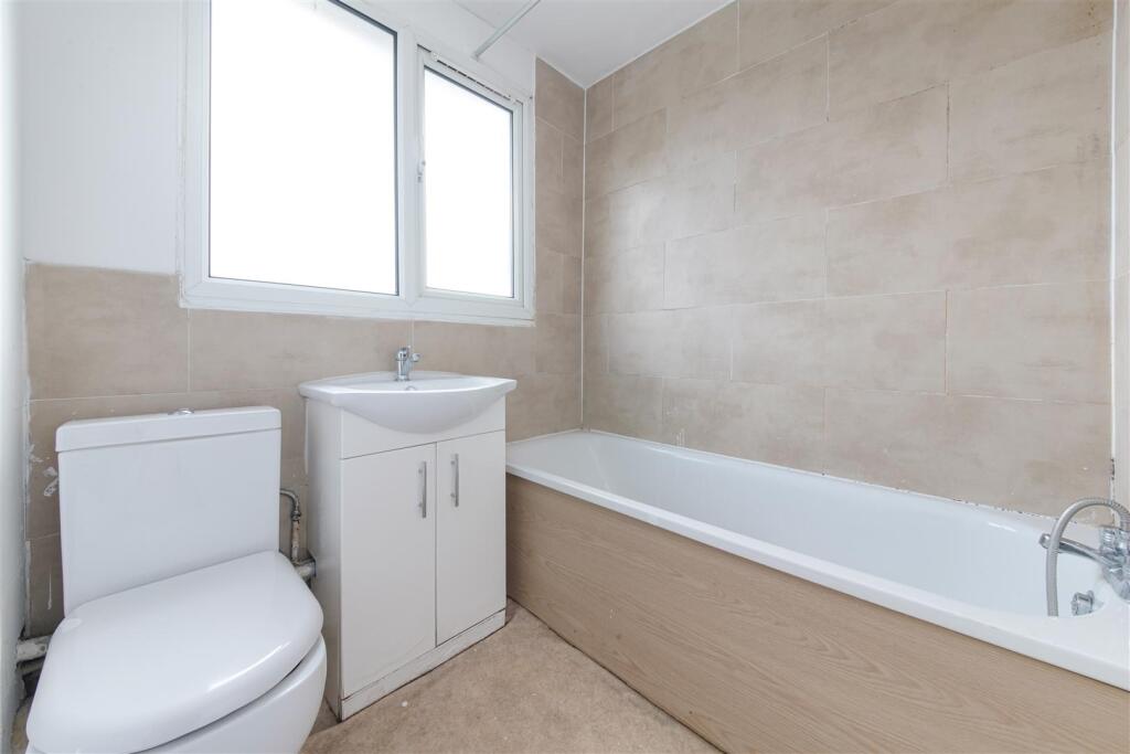 ACACIA ROAD, 4--15.JPG