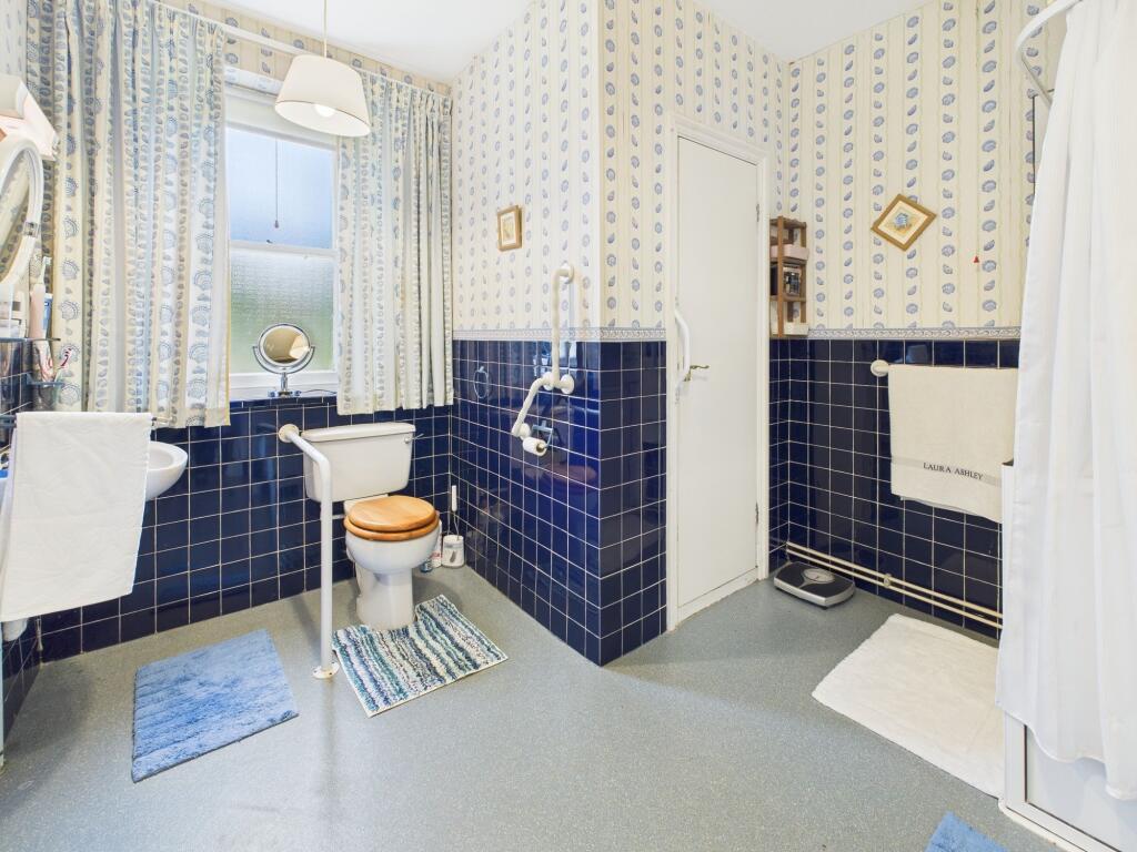Ground Floor bathroom
