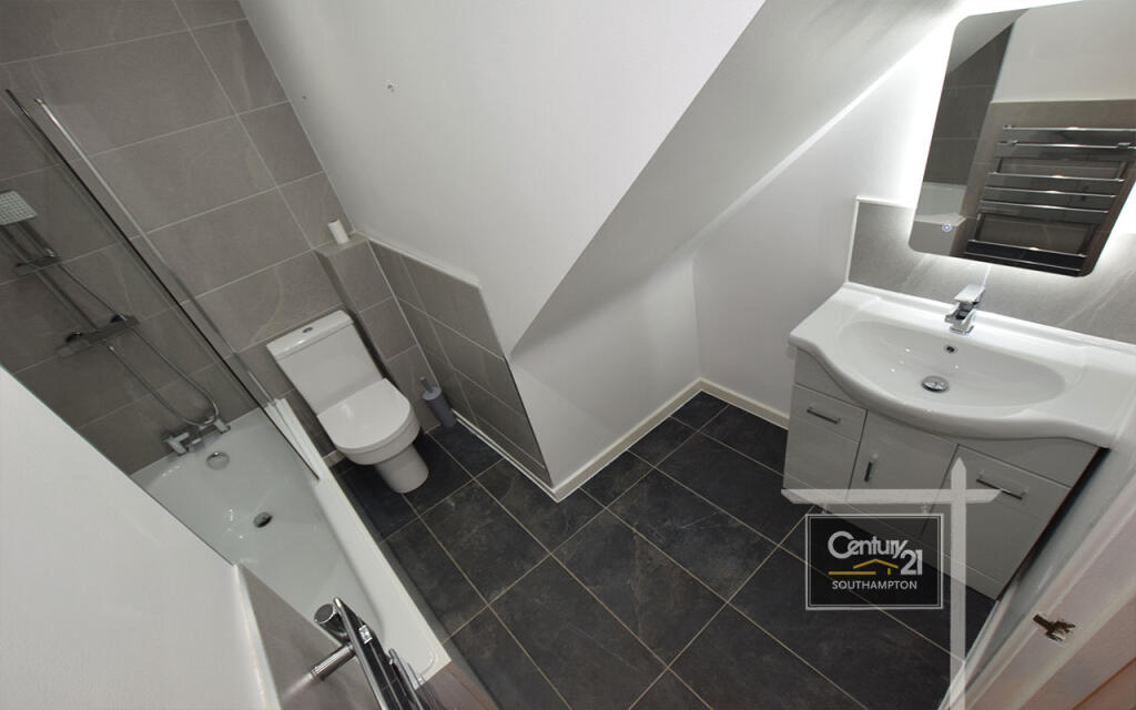 BATHROOM | PIC 1