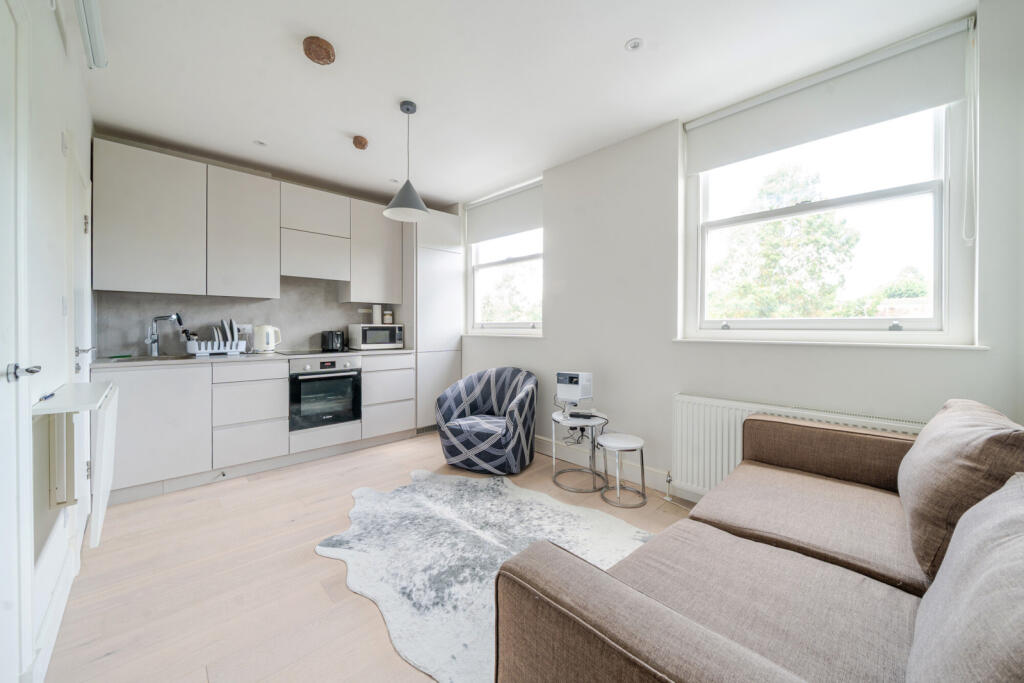 1316962-8-685d3d5...