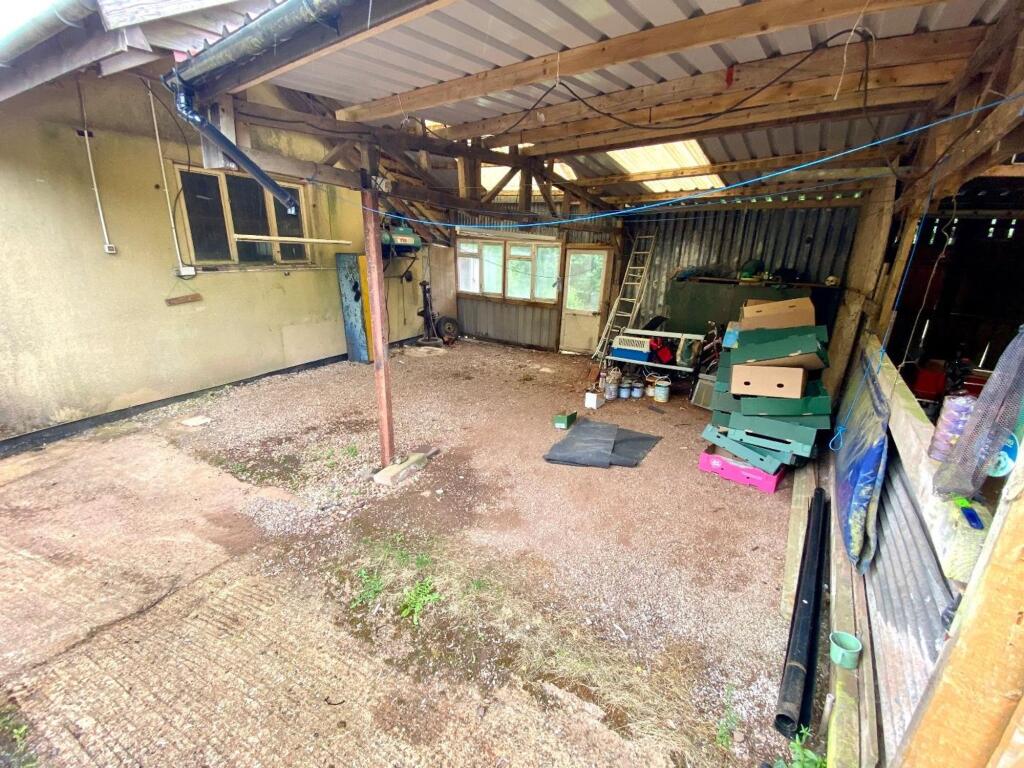 Double Garage/Carport