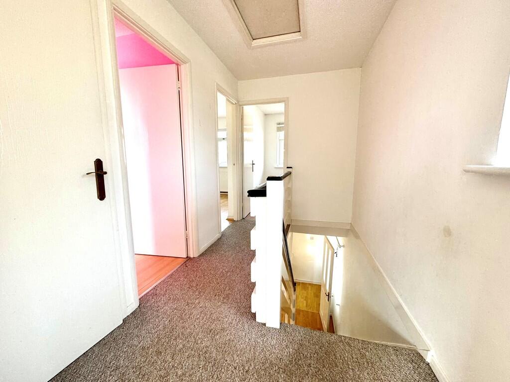 77 Coniston landi...