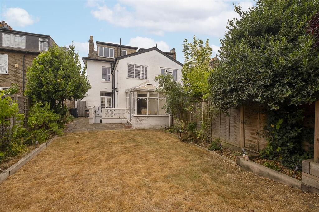 9-cholmley-villas-0001 (23).jpg