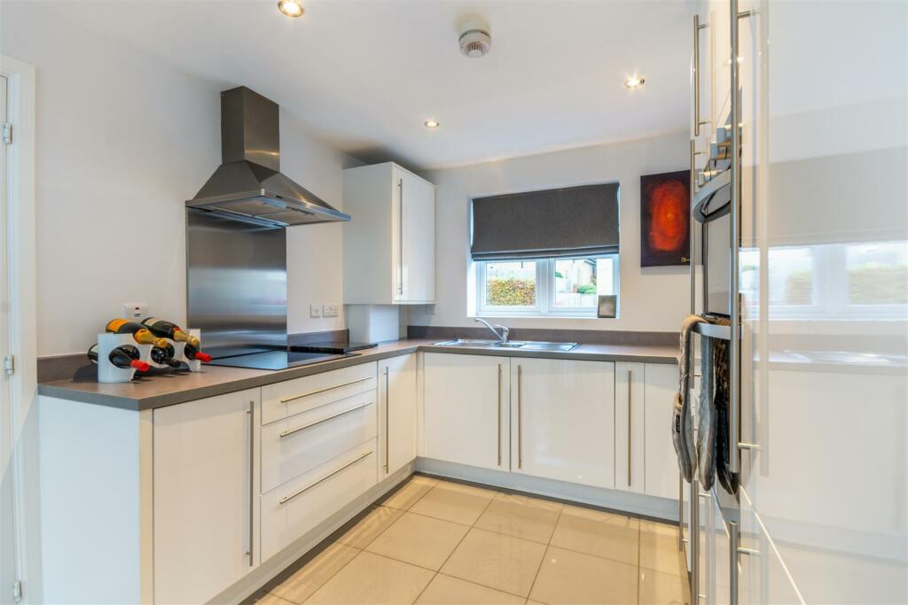 8627852-interior15.jpg