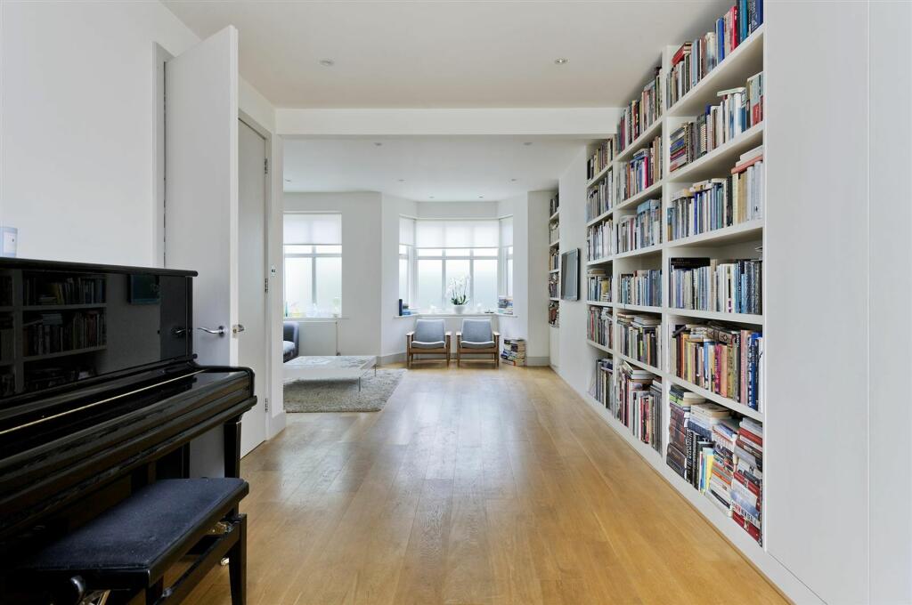 54 dalgarno gdns-5044.jpg