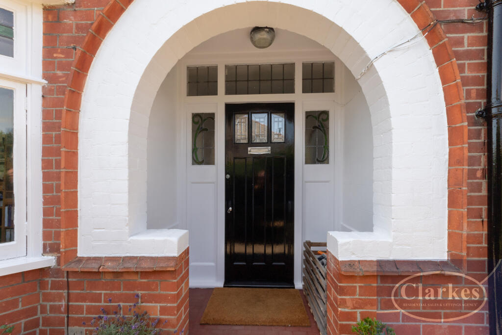 FC_18 FERNSIDE RD_004