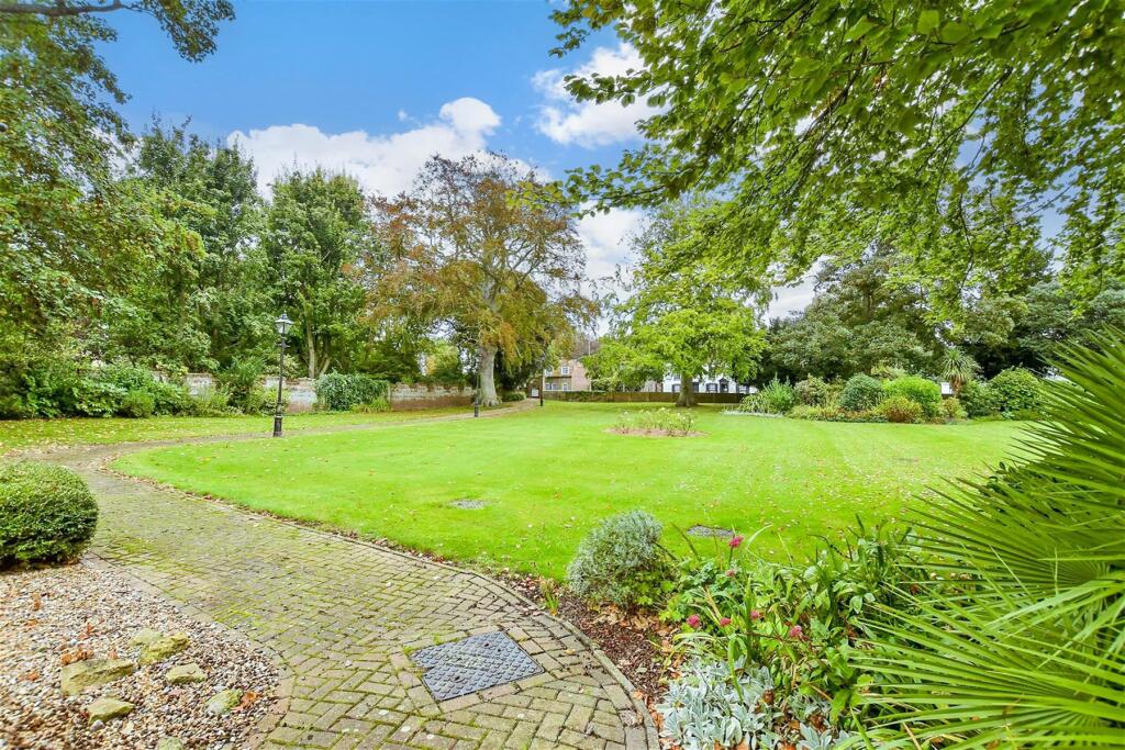Communal Garden Area