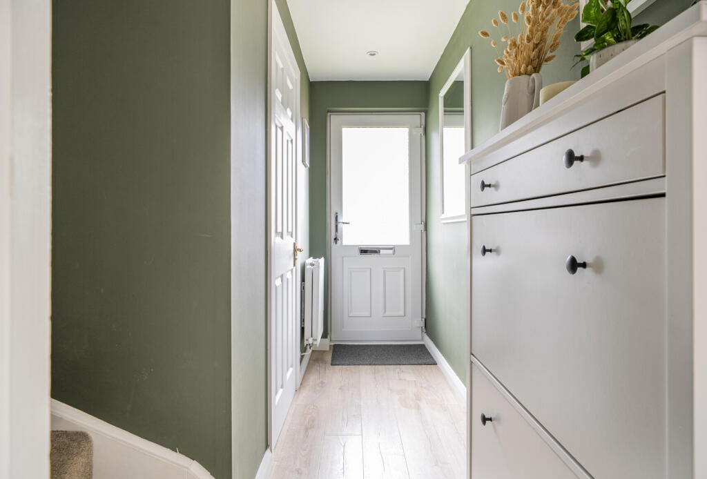 1346682-16-68b718...