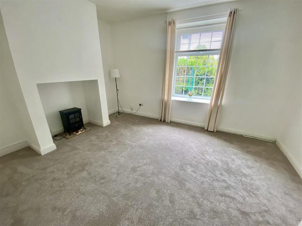 Bramleys Estate Agents - Granny Lane - Mirfield (3