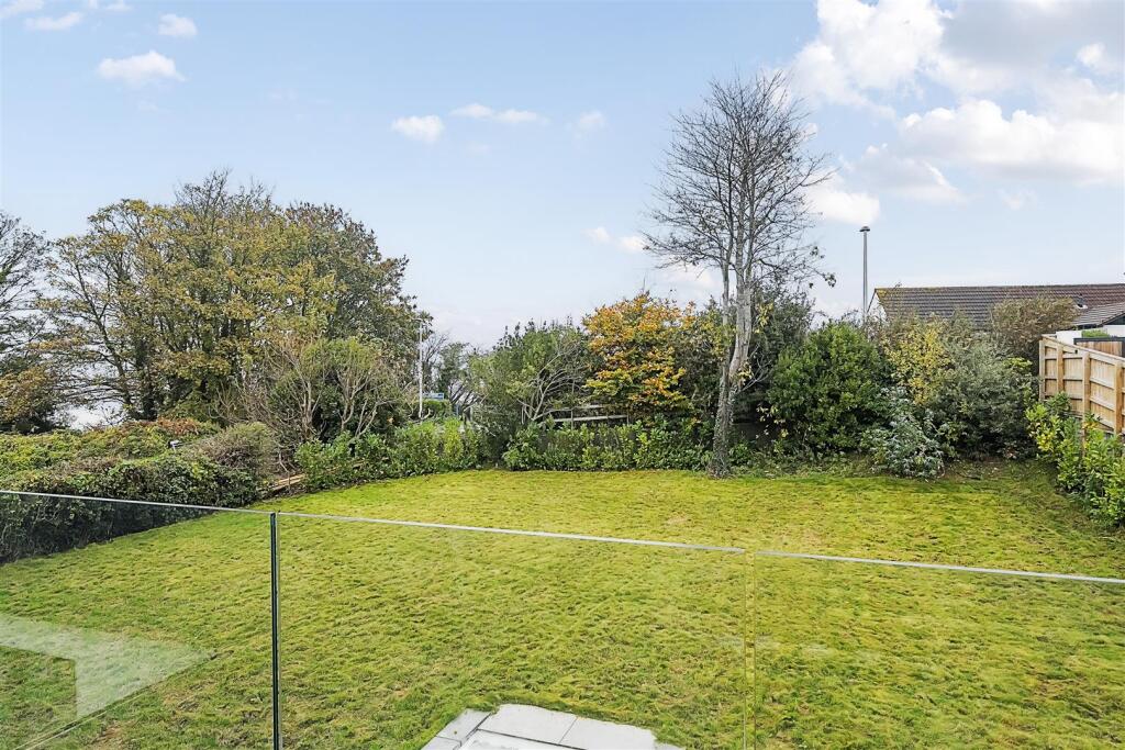 Garden from 1st floor.jpg