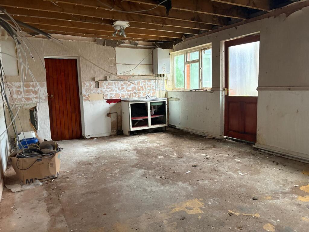 PHOTO-2025-02-12-12-54-12  1  T202502121347.jpg