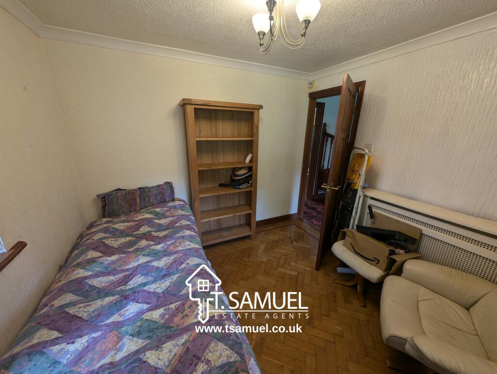 Second reception/4th bedroom