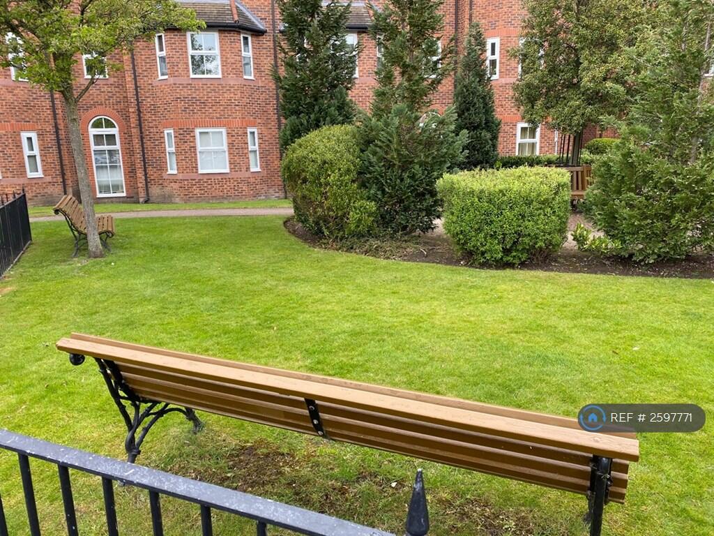 Communal Gardens 