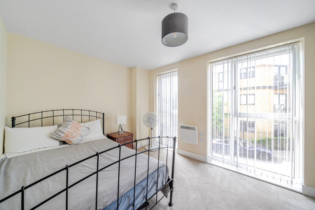 1298980-3-682ef74...