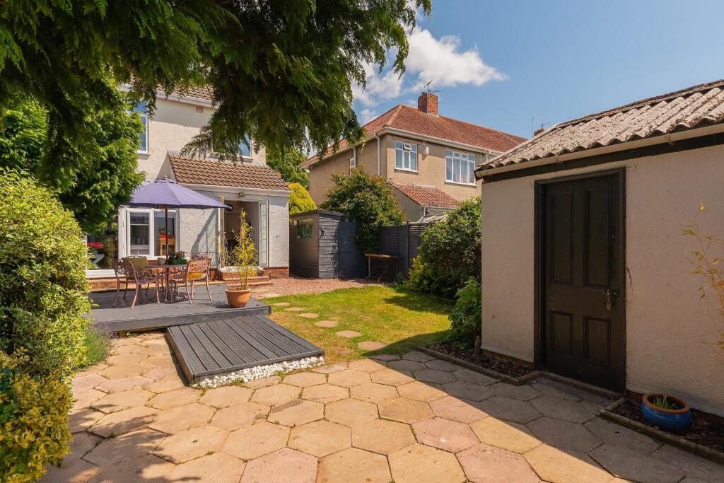 4S4RKE - External E.jpg