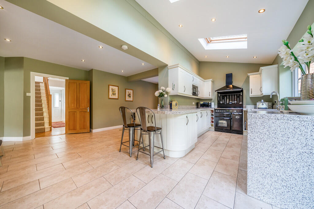 1358046-11-68d535...