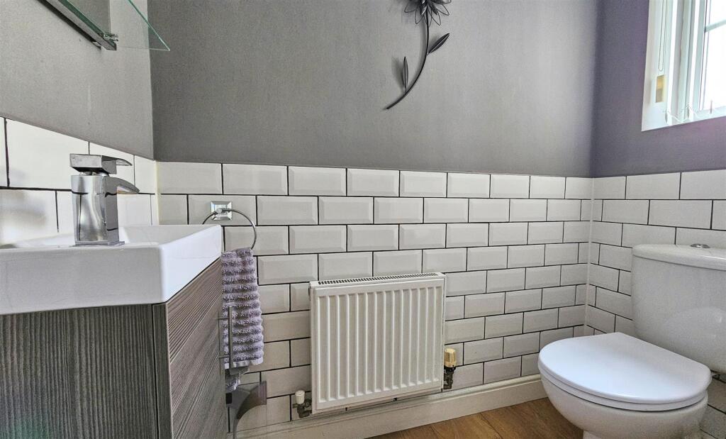 Cloak Room