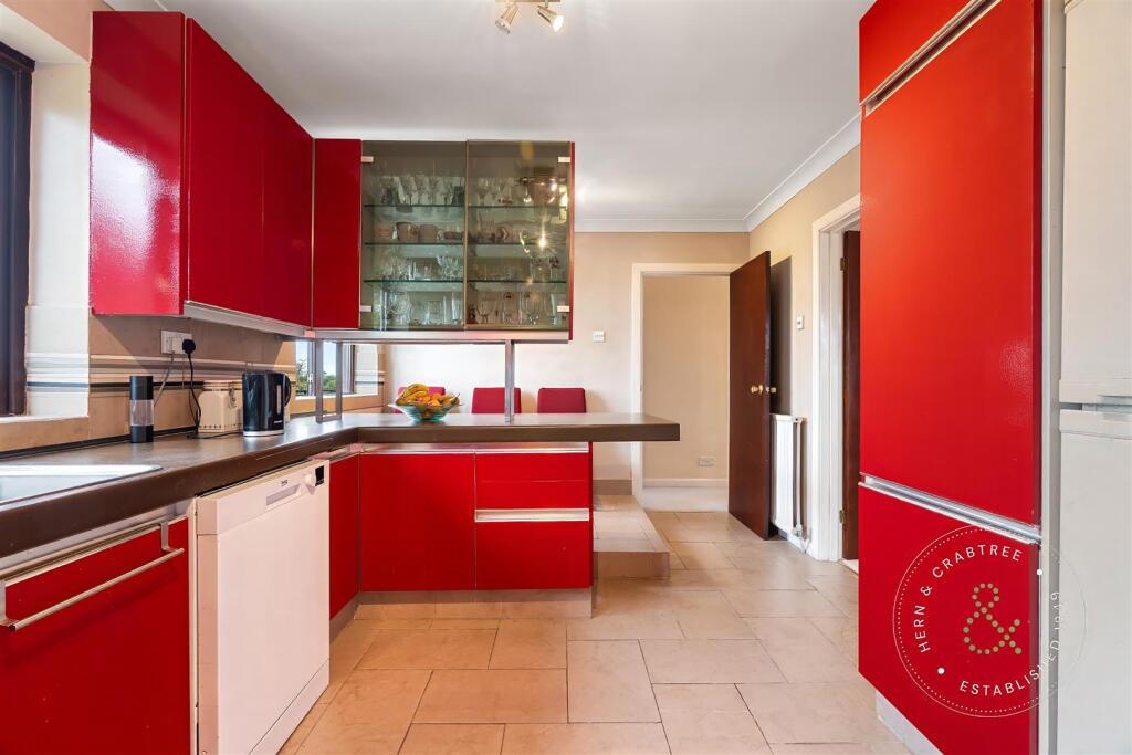 Catherine Drive, Hern Crabtree (48).jpeg