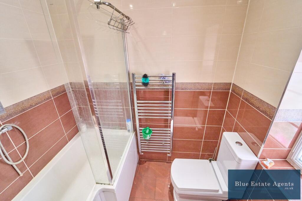 Ground Floor Shower