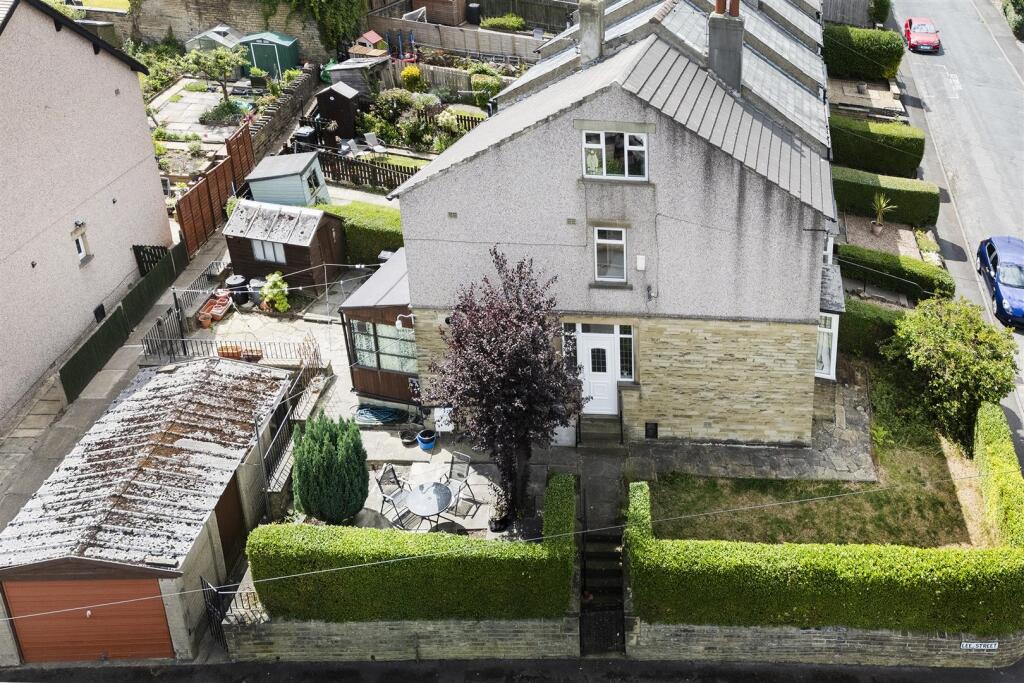 Bramleys Estate Agents - Rayner Road - Brighouse (