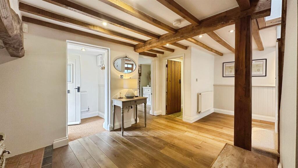 8458148e--40E4-B393-CC23D6FCABBD-79569-00001948D7E