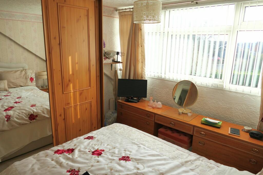 Bed 2 a